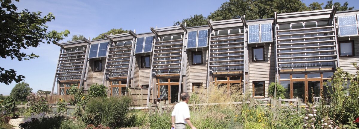 Sustainable design, climate change and the built environment