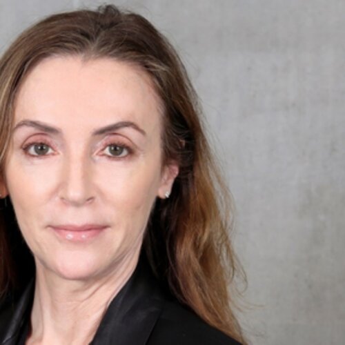 Spark 2018 awardee Elba is making a daily difference for women with dexterity problems