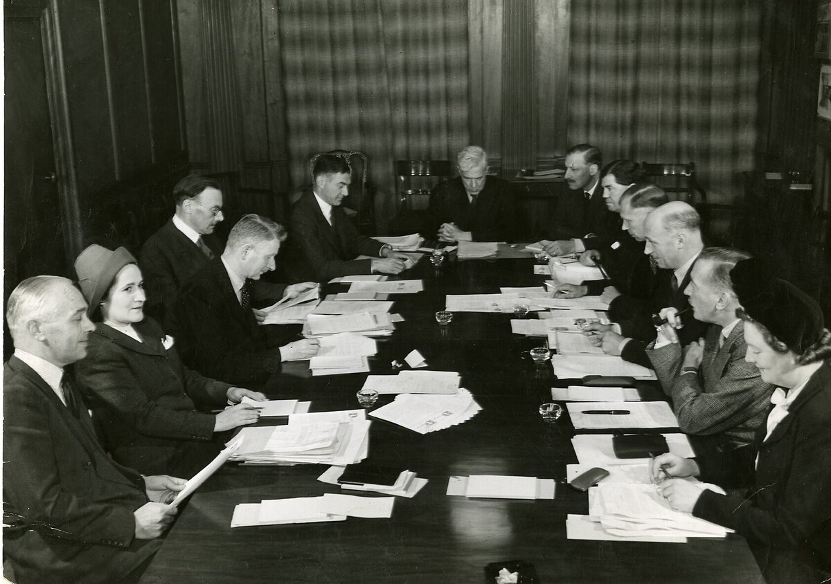 Early meeting of the Design Council founded by Winston Churchill in 1944